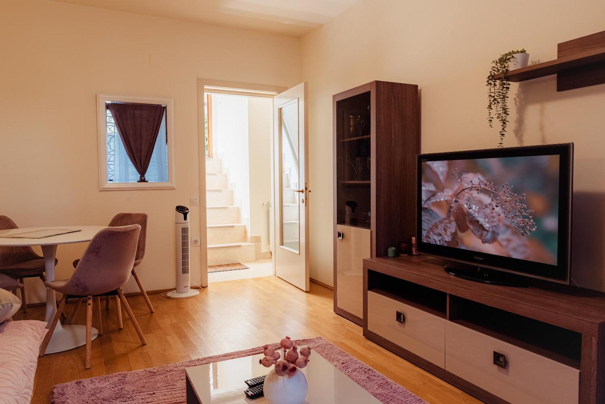 Downtown Apartment Boutique Green Garden Unirii Bukurešť Exteriér fotografie
