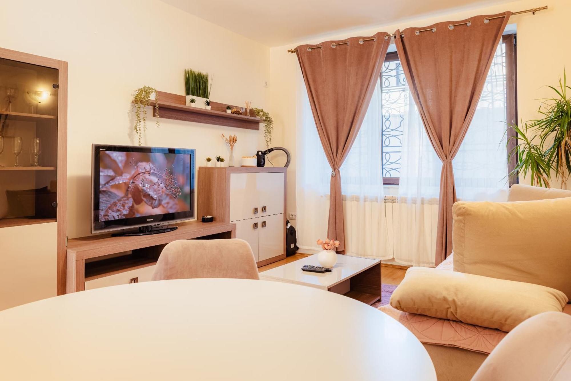 Downtown Apartment Boutique Green Garden Unirii Bukurešť Exteriér fotografie